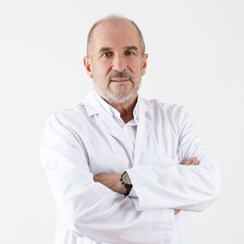 Dr. Fernando Barturen